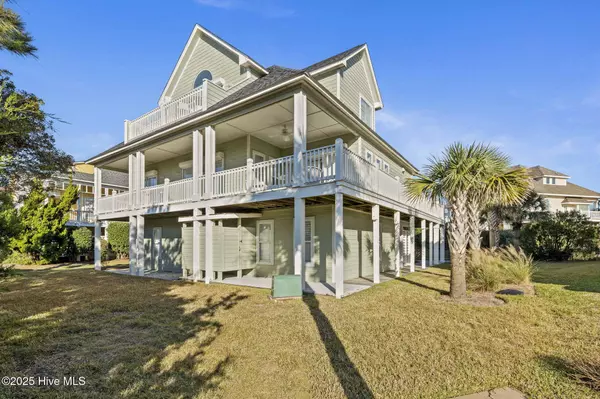 10212 Gulf Stream DR, Emerald Isle, NC 28594