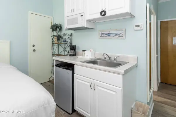 602 W Fort Macon RD #139, Atlantic Beach, NC 28512