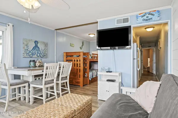 1904 E Fort Macon RD #332, Atlantic Beach, NC 28512