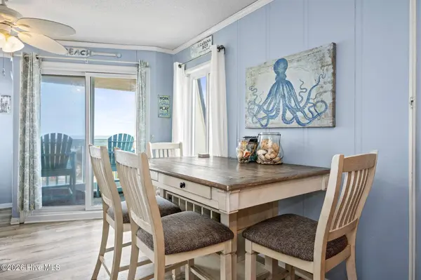 1904 E Fort Macon RD #332, Atlantic Beach, NC 28512