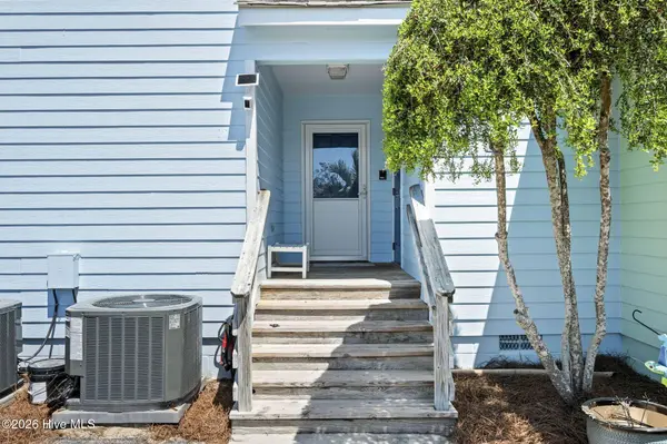 312 Mcginnis DR ##312, Pine Knoll Shores, NC 28512