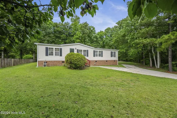 310 Macdonald BLVD, Havelock, NC 28532