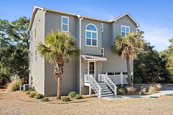 106 Wyndward CT, Emerald Isle, NC 28594