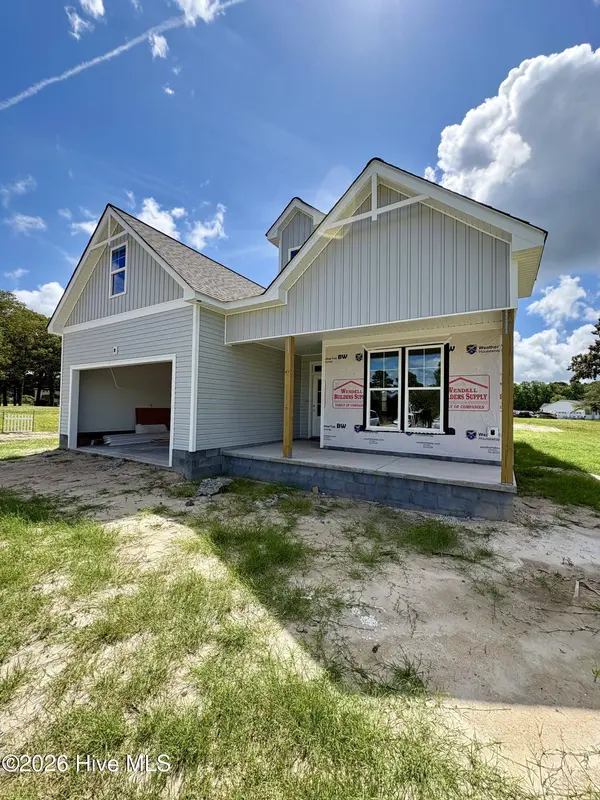 166 Deepwater DR, Stella, NC 28582