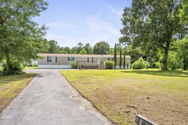 178 Cedarwood DR, Swansboro, NC 28584