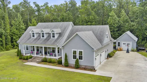 2703 E Fairway RD, Morehead City, NC 28557