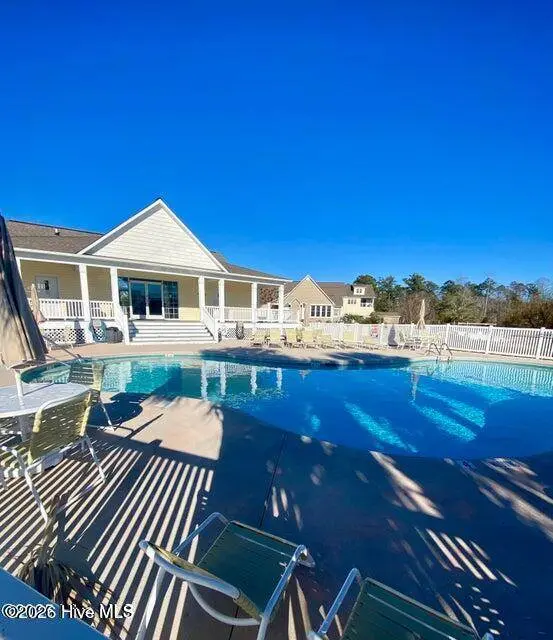 120 Lowery LN, Swansboro, NC 28584