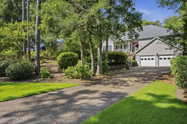 116 White Ash DR, Pine Knoll Shores, NC 28512