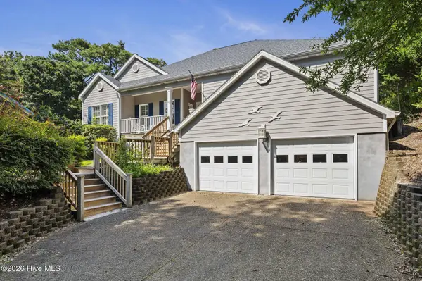 116 White Ash DR, Pine Knoll Shores, NC 28512