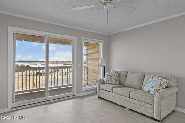 650 Cedar Point BLVD #A34, Cedar Point, NC 28584