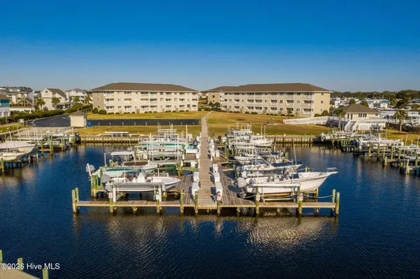 650 Cedar Point BLVD #A34, Cedar Point, NC 28584