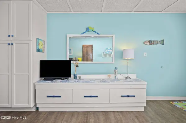 1918 W Fort Macon RD #241, Atlantic Beach, NC 28512