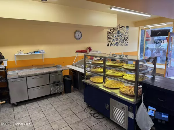 123 Madison Avenue, Albany, NY 12202