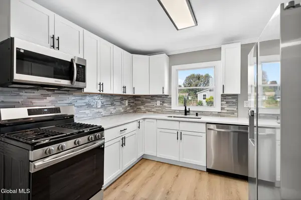 2905 Plunkett Avenue, Rotterdam, NY 12306