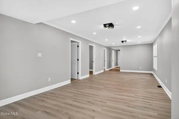 2905 Plunkett Avenue, Rotterdam, NY 12306