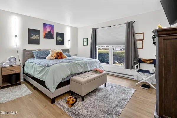 10 Pheasant Run, Waterford, NY 12188