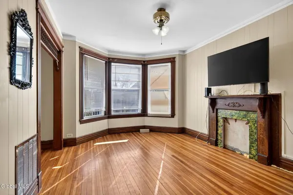 225 Western Avenue, Albany, NY 12203