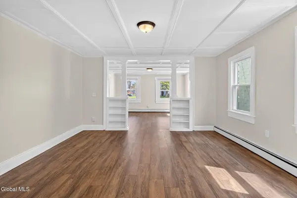 35 Lake Street, Stillwater, NY 12170