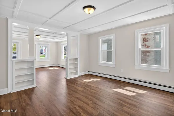 35 Lake Street, Stillwater, NY 12170