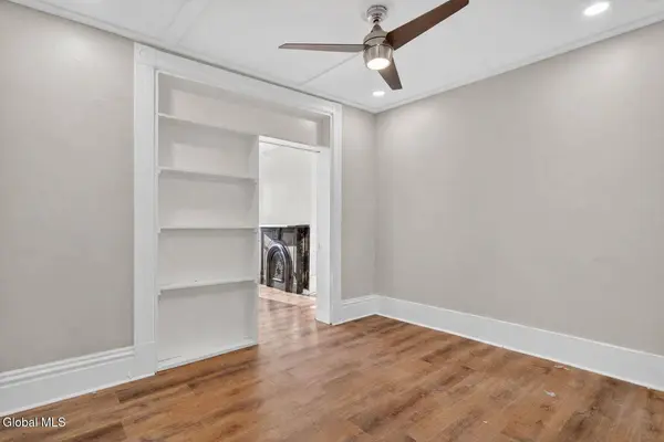 1410 5th Avenue, Troy, NY 12180