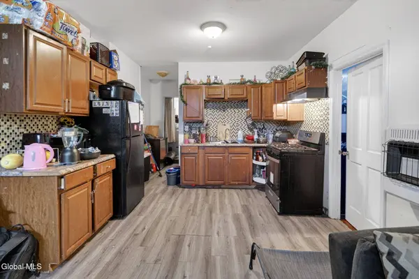1216 5th Avenue, Troy, NY 12180