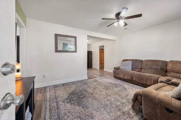 4036 Wiman Drive, Fort Worth, TX 76119