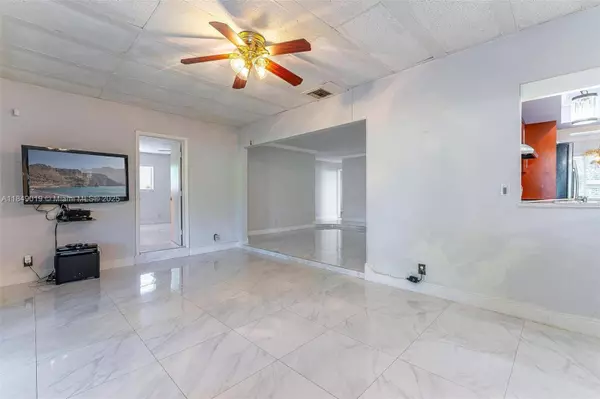 1420 NW 56th Ave, Lauderhill, FL 33313