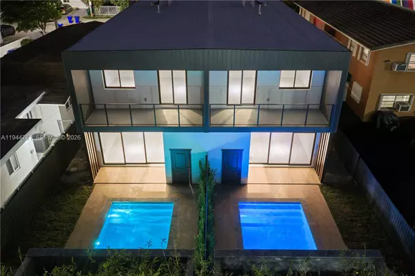 3187 SW 23rd St #B, Miami, FL 33145