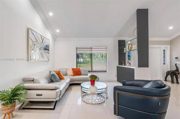 6252 NW 65th Ter, Parkland, FL 33067