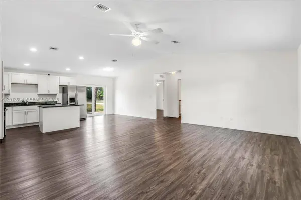 6069 S Moss Cir, La Belle, FL 33935