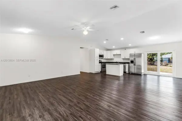 6069 S Moss Cir, La Belle, FL 33935
