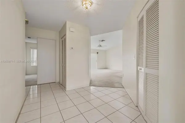 7950 NW 24th St, Margate, FL 33063