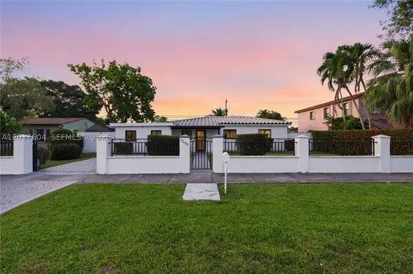 7395 SW 39th St, Miami, FL 33155