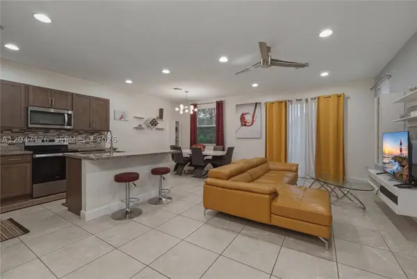 4812 NW 48th Ter, Tamarac, FL 33319
