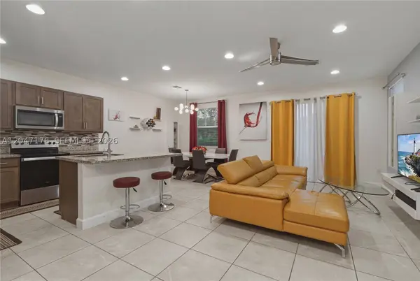 4812 NW 48th Ter, Tamarac, FL 33319