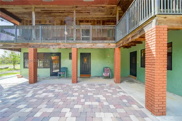 576 Marshall Rd, West Palm Beach, FL 33413