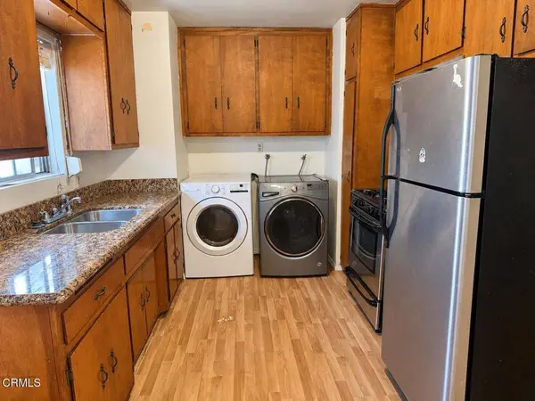 1422 E Mauretania ST, Los Angeles, CA 90744