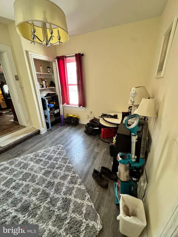 516 E 11TH ST, Wilmington, DE 19801