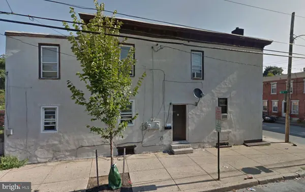 901 N SPRUCE ST