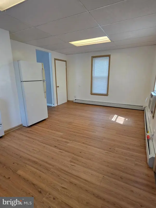 913 N 4TH ST N, Millville, NJ 08332