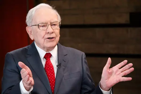 When Warren Buffett Makes a Move in Housing, We Pay Attention. Here’s Why.