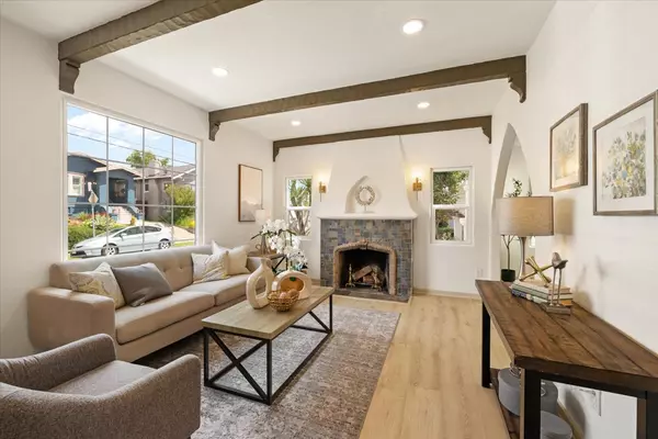 San Francisco Bay Area Residential Real Estate Trends: August 2025 Market Report,Yevgeni Vlasov
