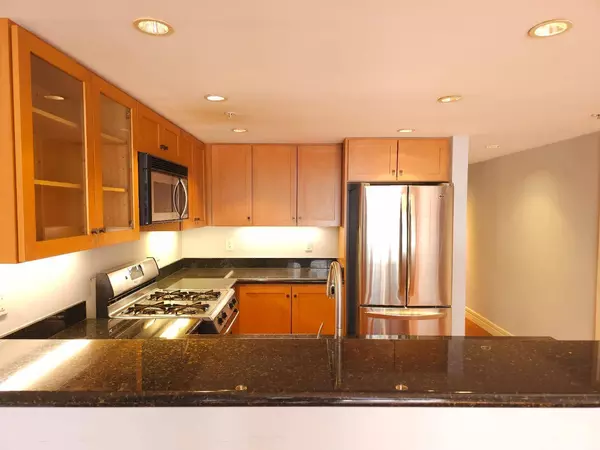 545 Leavenworth ST #1, San Francisco, CA 94109