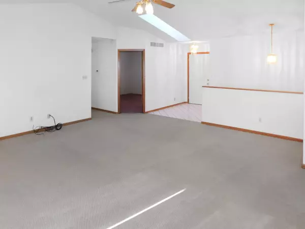 7327 Tulagi Trail, Rockford, IL 61108