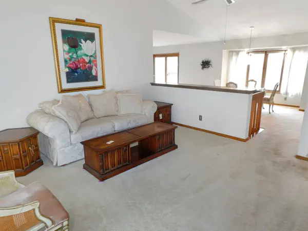 13699 Chevron Drive, Rockton, IL 61072