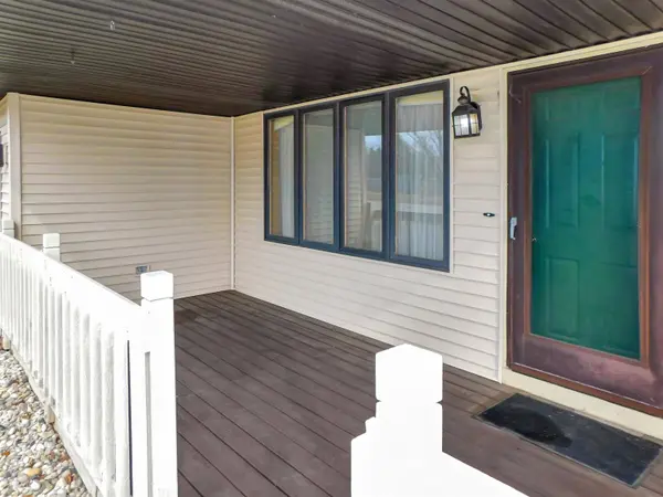 13699 Chevron Drive, Rockton, IL 61072