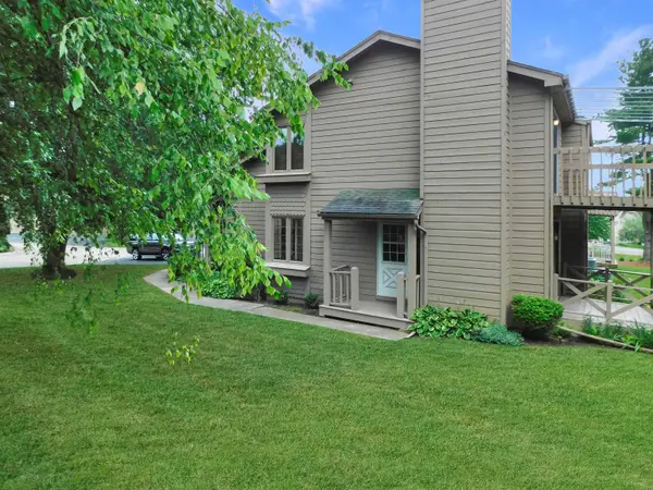 6106 Garrett Lane, Rockford, IL 61107