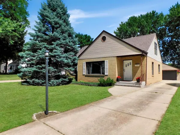1007 Luther Avenue, Rockford, IL 61107