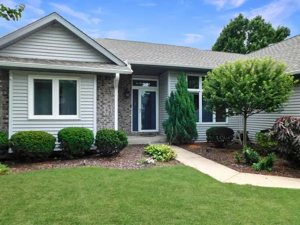 128 Foxfire Place, Rockton, IL 61072