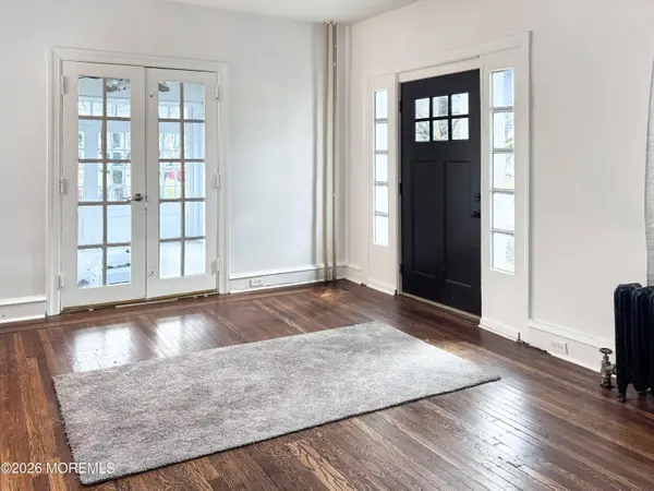 221 Haddon Avenue, Collingswood, NJ 08108